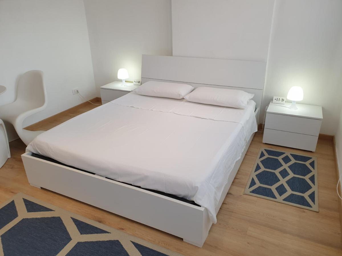 Central City Rooms Olbia Exterior photo